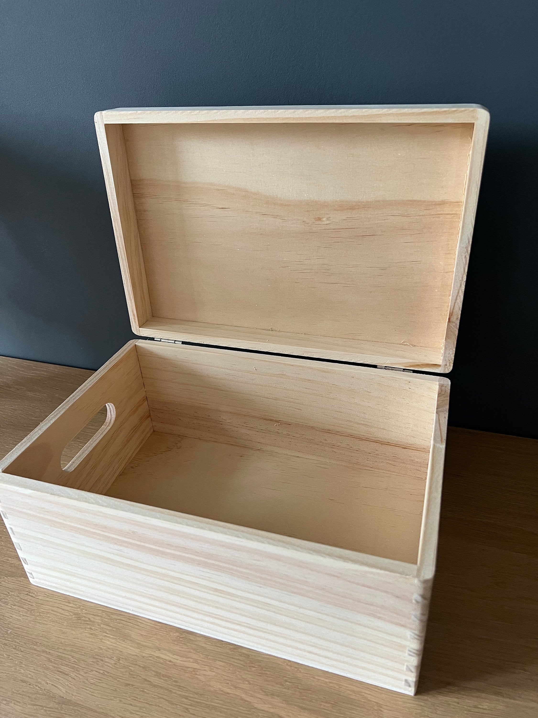 Personalisierte Baby-Erinnerungskiste mit Name, Geschenk zur Geburt, Taufgeschenk, Erinnerungsbox Baby, Babygeschenk Mädchen Junge,Memorybox
