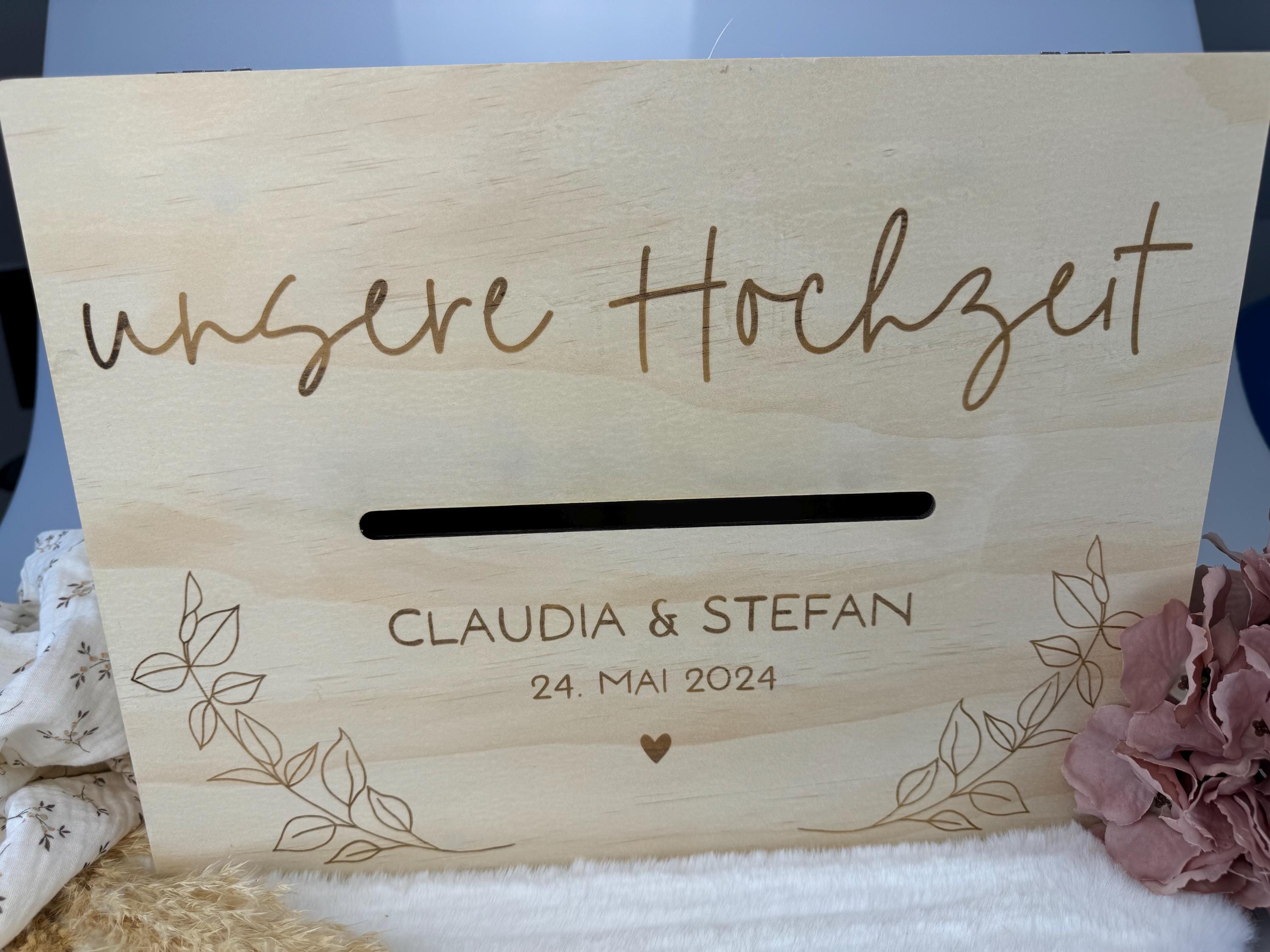 Personalisierte Hochzeitsbox aus Holz mit Namen & Datum, Hochzeitspost Box, Erinnerungskiste Hochzeit, Geldgeschenk Box Brautpaar