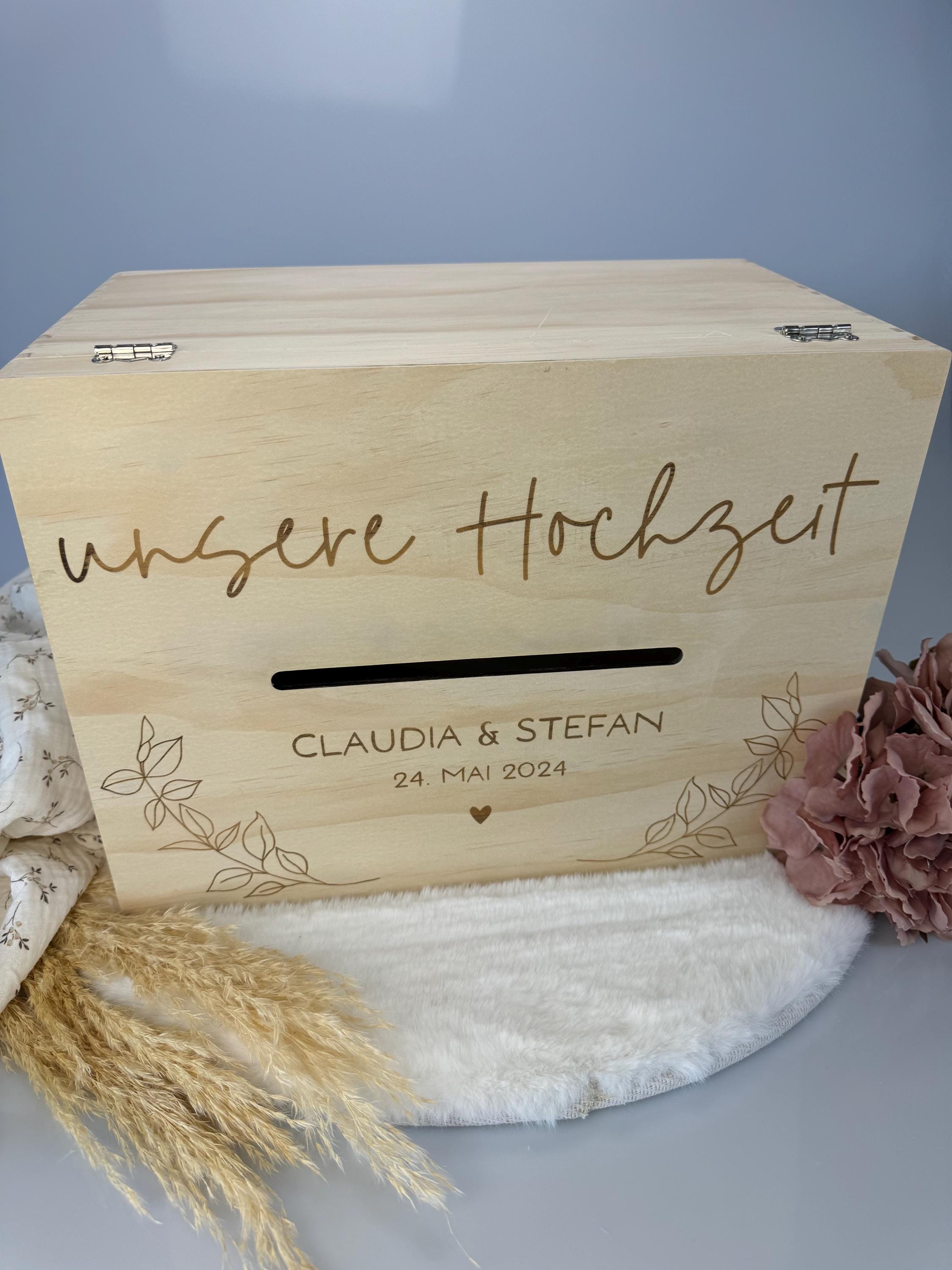 Personalisierte Hochzeitsbox aus Holz mit Namen & Datum, Hochzeitspost Box, Erinnerungskiste Hochzeit, Geldgeschenk Box Brautpaar