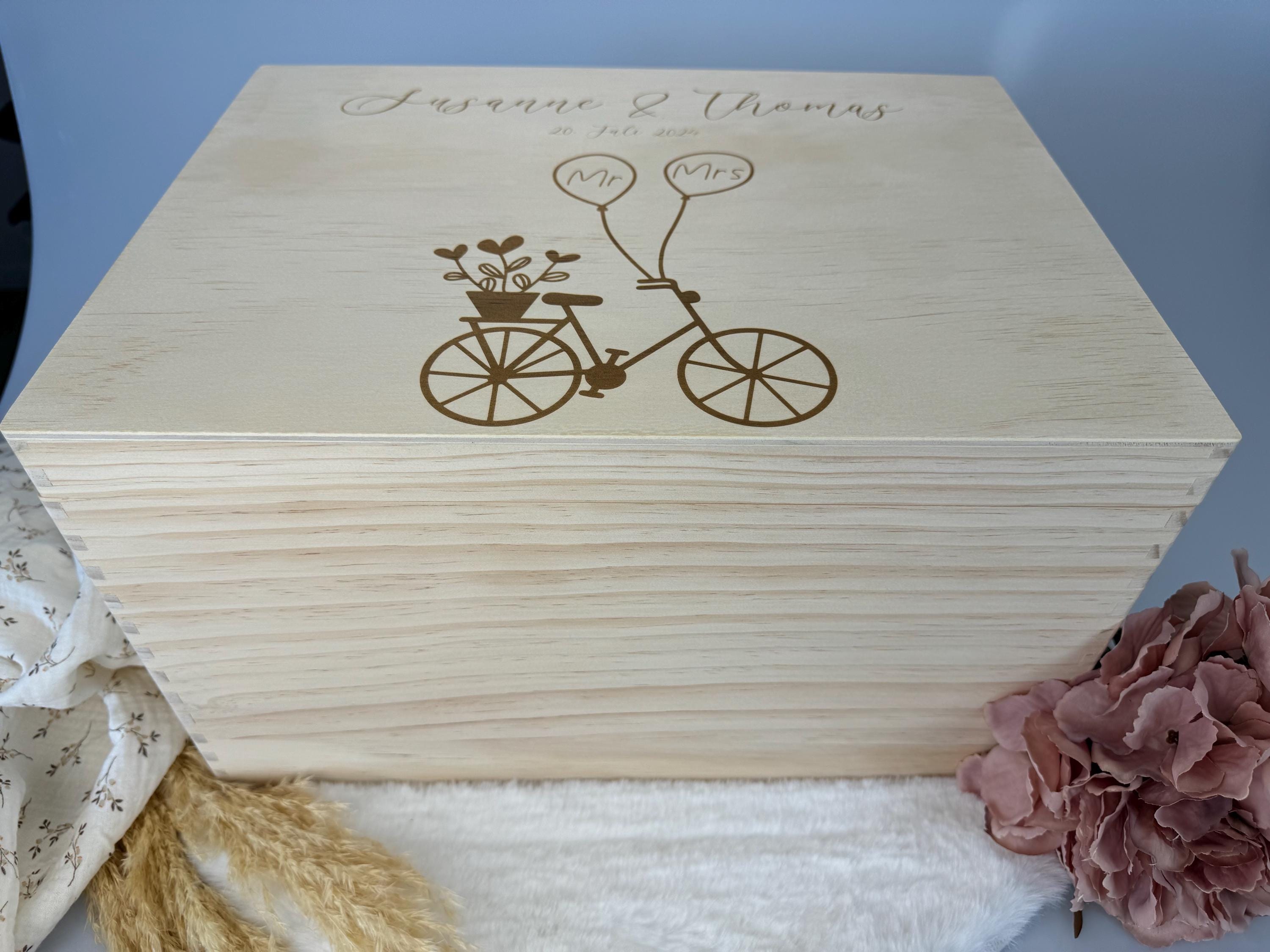 Hochzeitskiste personalisiert aus Holz mit Namen, Erinnerungsbox Hochzeit, Hochzeitspost Box, Hochzeitsgeschenk Brautpaar