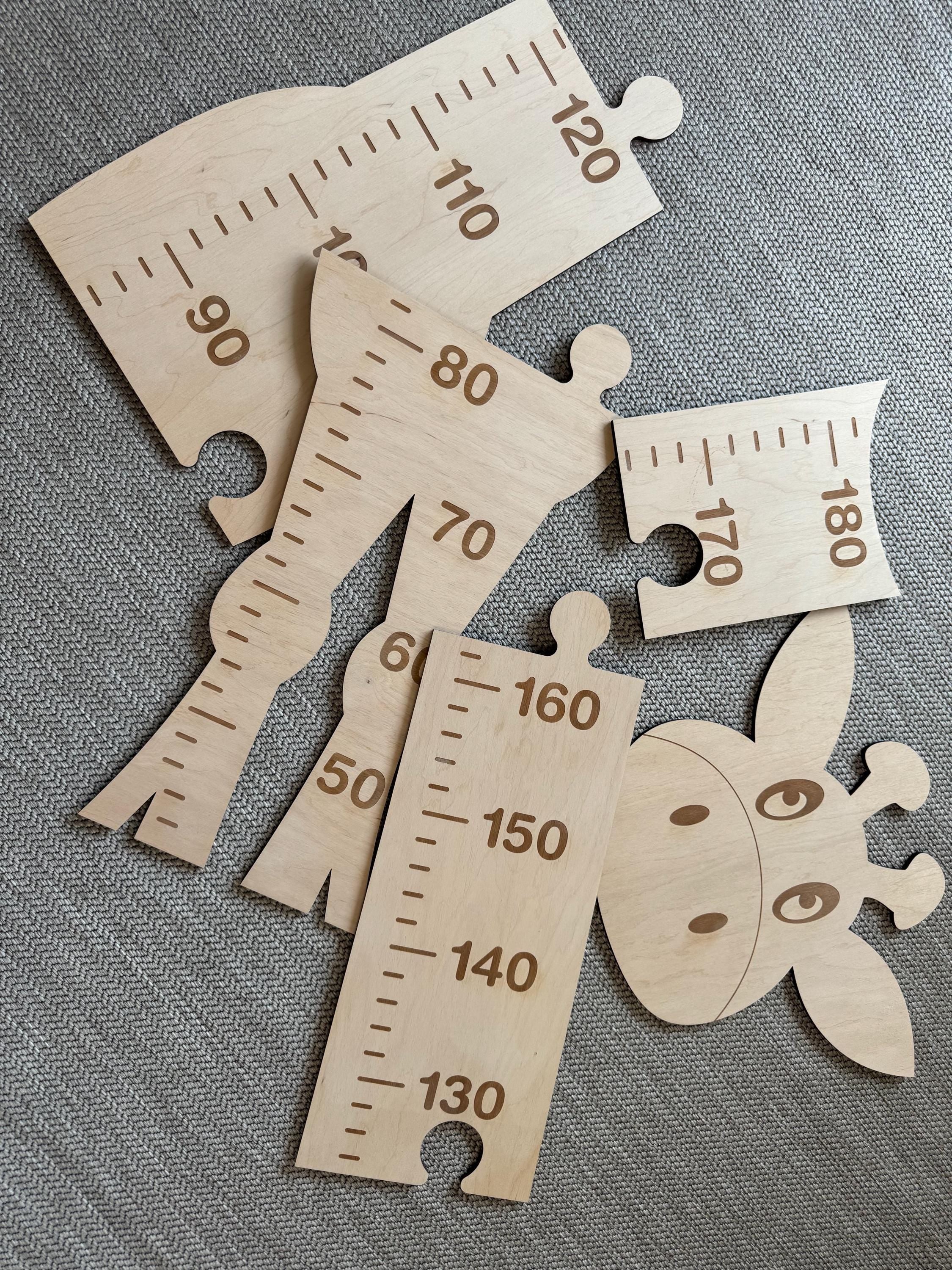 Personalisierte Messlatte aus Holz mit Namen, Kinder Wachstumsmesser Wanddeko, Höhenmesslatte Kinderzimmer, Geschenk Geburt Baby