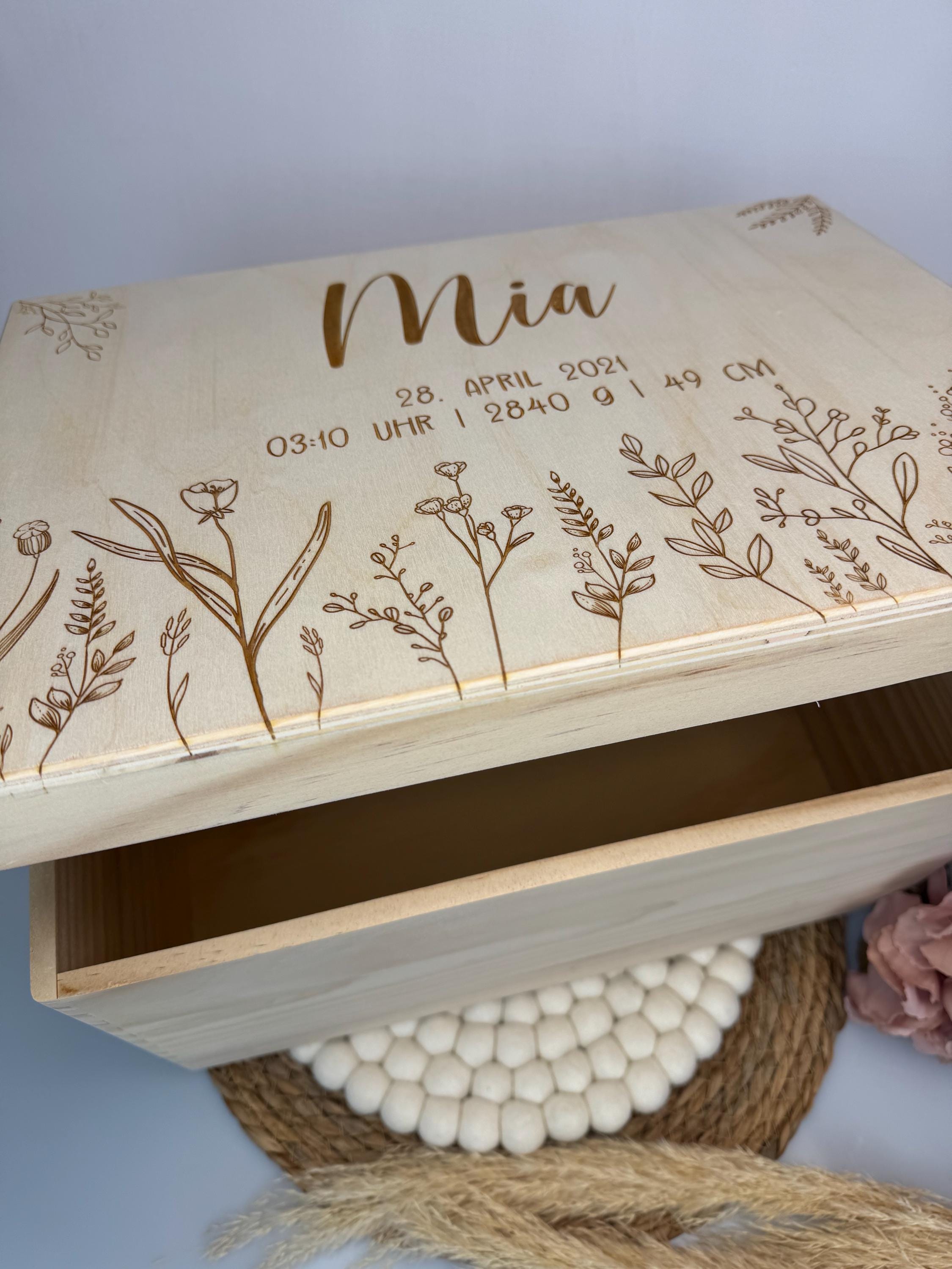Geschenk Erinnerungsbox personalisiert, personalisierte Kiste, Holzkiste mit Geburtsdaten, Aufbewahrung, Holzbox, Geschenk Geburt, Taufe