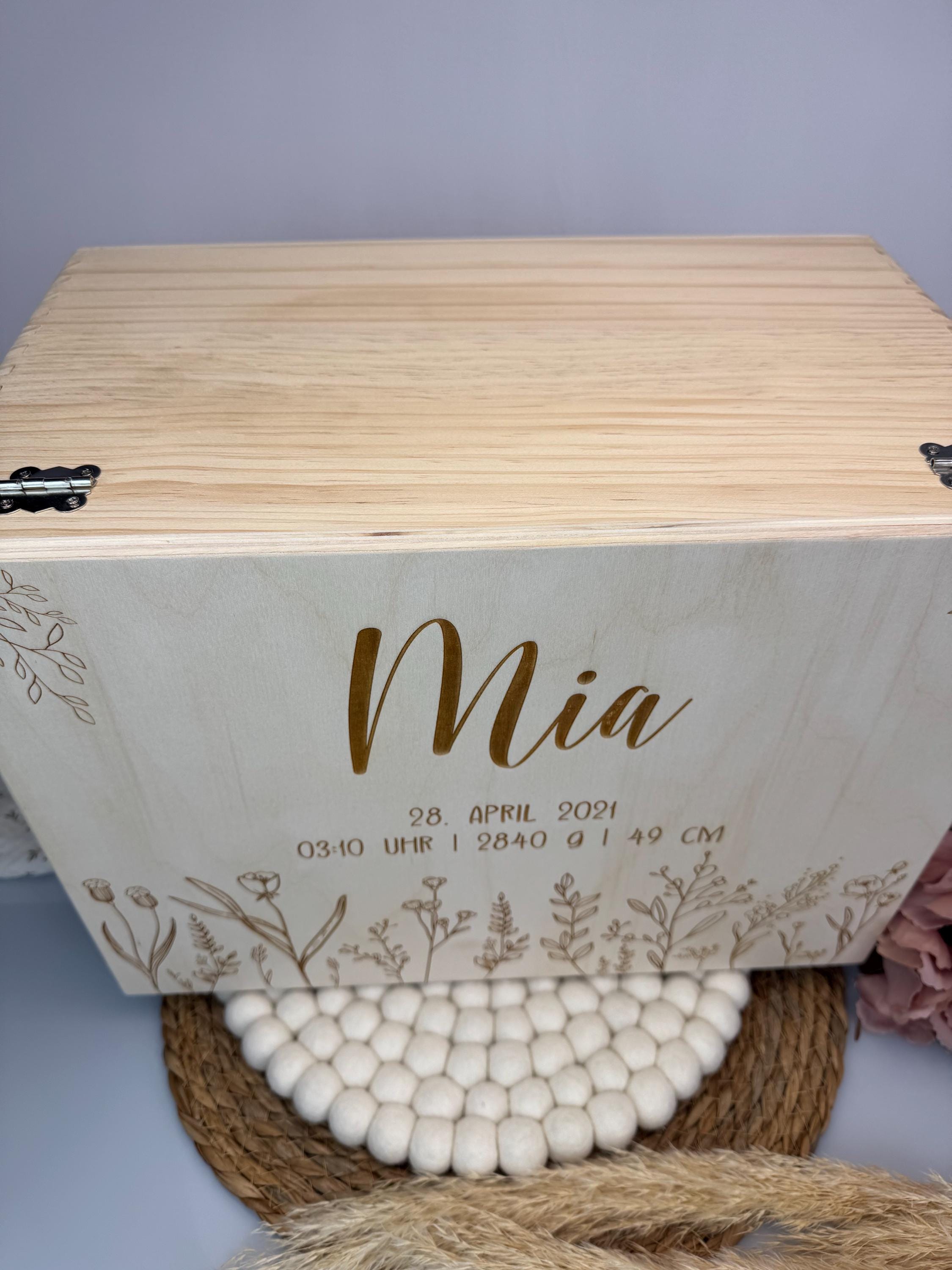 Geschenk Erinnerungsbox personalisiert, personalisierte Kiste, Holzkiste mit Geburtsdaten, Aufbewahrung, Holzbox, Geschenk Geburt, Taufe