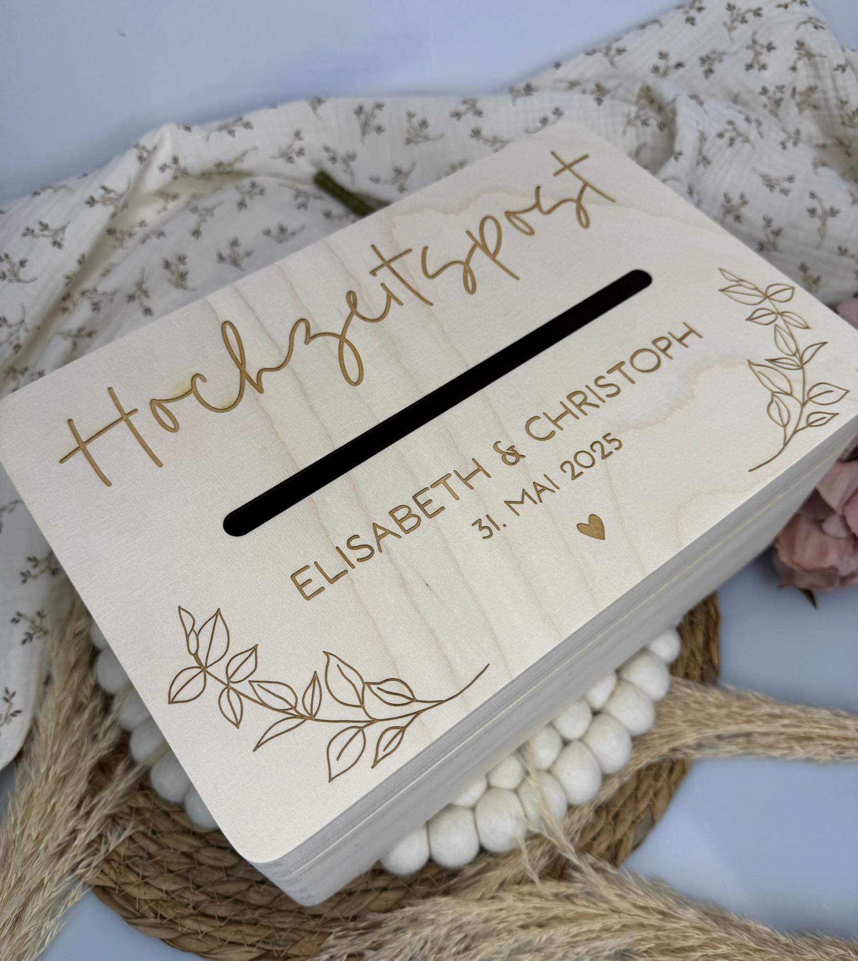 Personalisierte Hochzeitsbox aus Holz mit Namen & Datum, Hochzeitspost Box, Erinnerungskiste Hochzeit, Geldgeschenk Box Brautpaar