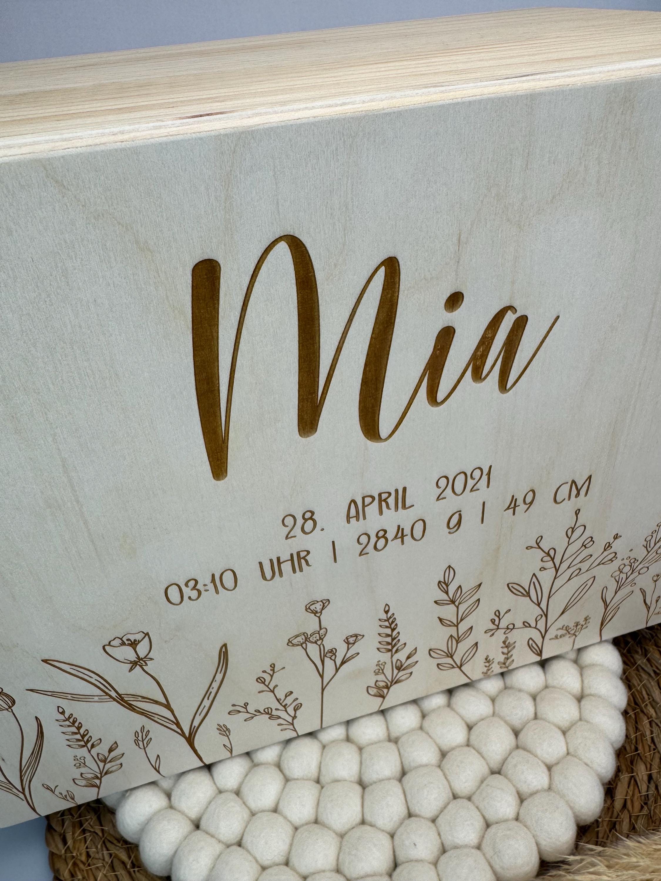 Geschenk Erinnerungsbox personalisiert, personalisierte Kiste, Holzkiste mit Geburtsdaten, Aufbewahrung, Holzbox, Geschenk Geburt, Taufe