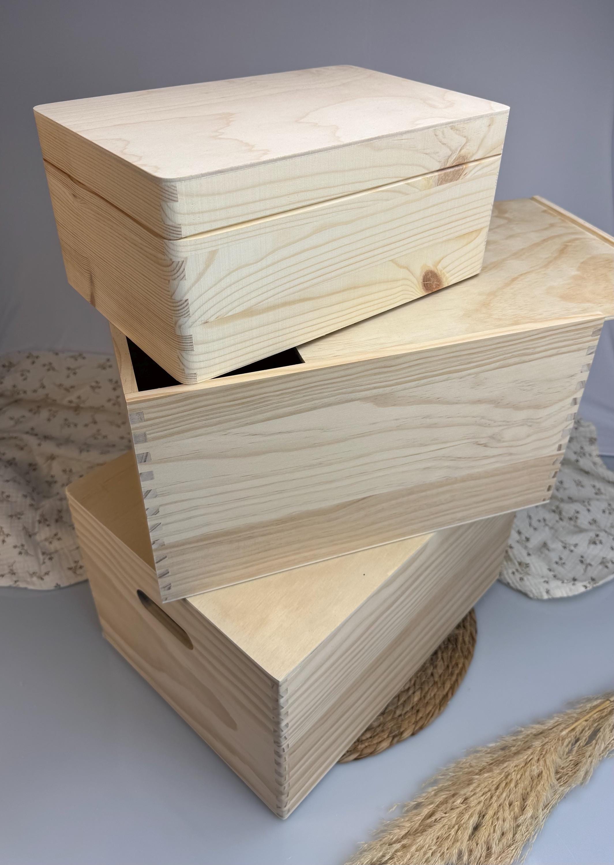 Personalisierte Hochzeitsbox aus Holz mit Namen & Datum, Hochzeitspost Box, Erinnerungskiste Hochzeit, Geldgeschenk Box Brautpaar