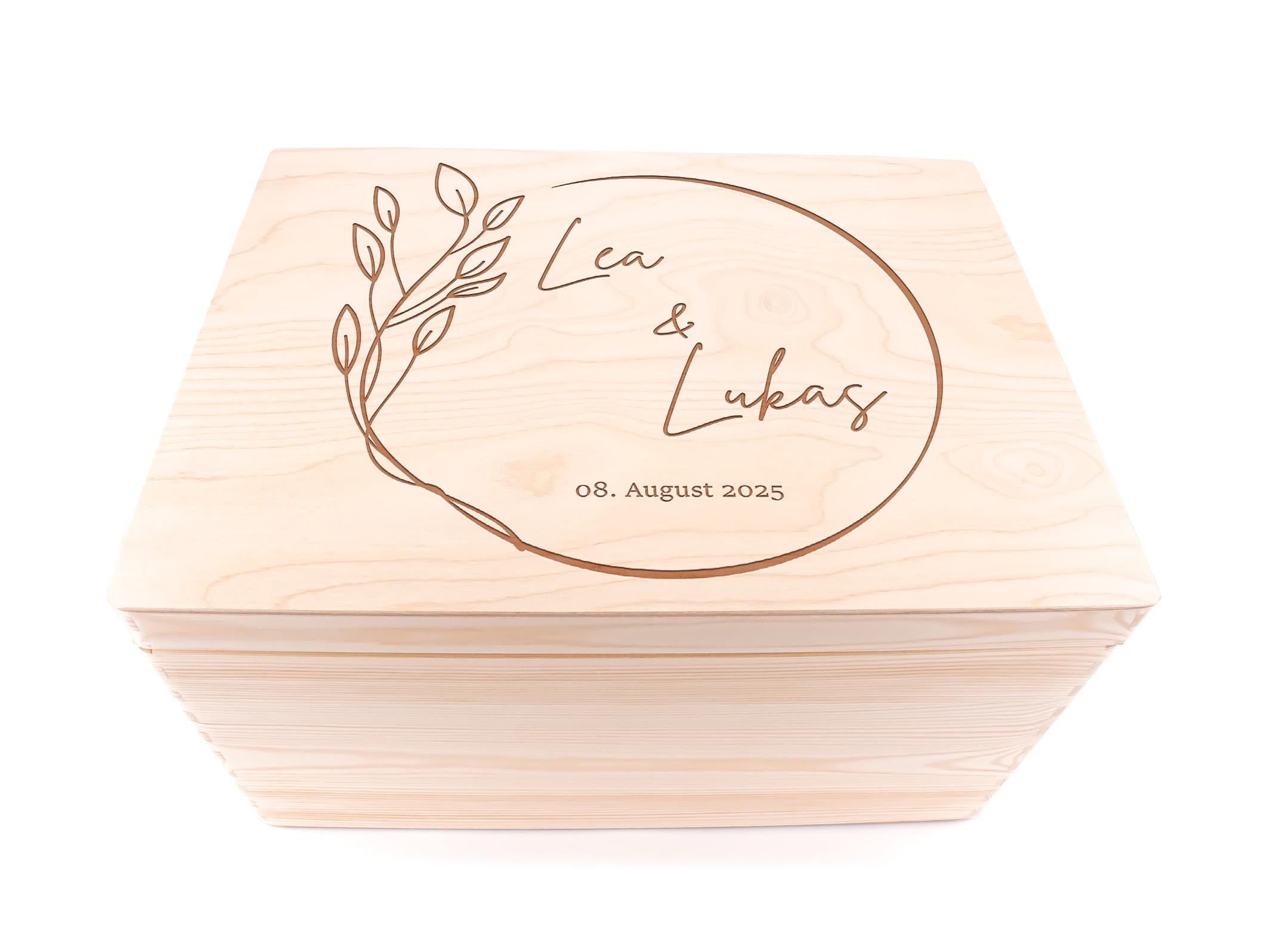 Holzbox Hochzeit personalisiertes Hochzeitsgeschenk mit Gravur Namen Brautpaar Erinnerungskiste Geschenk zur Hochzeit Brautpaar Geschenk