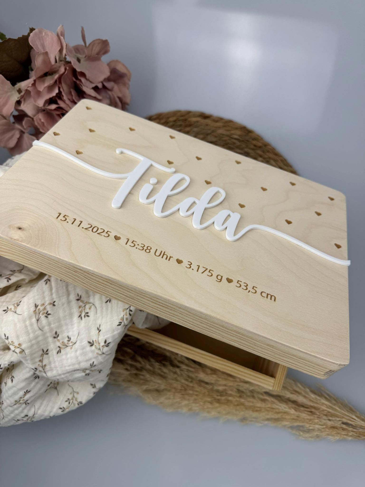 Erinnerungskiste Baby | Personalisierte Erinnerungsbox aus Holz | Name | Geschenk zur Schwangerschaft, Geburt, Taufe, Kommunion | Babyparty